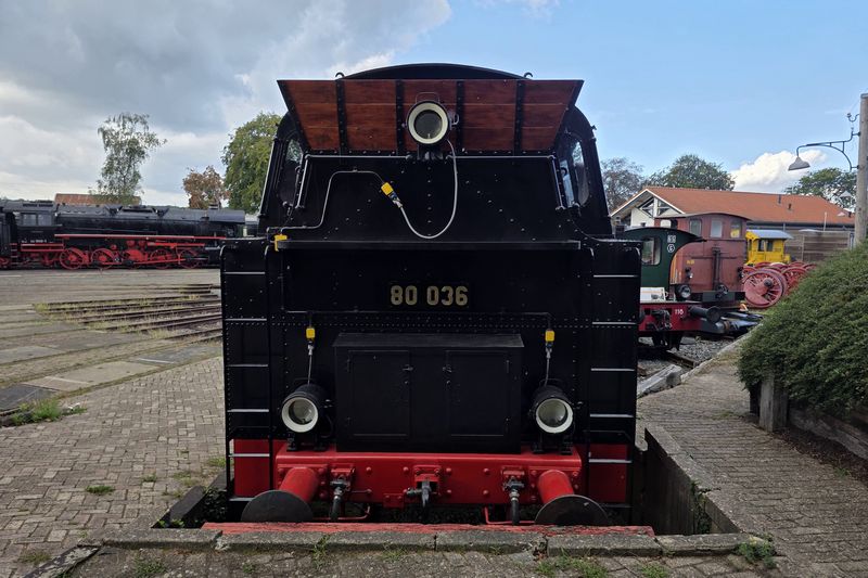 VSM locomotief 80 036 na vele jaren van revisie weer voor het publiek te zien tijdens Terug naar Toen 2026